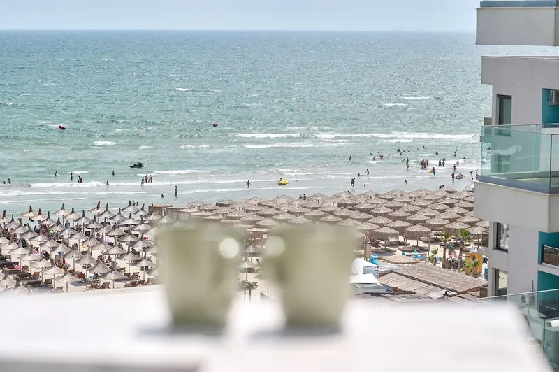 Infinity Breezes Apartment Beach Resort - parking – 35