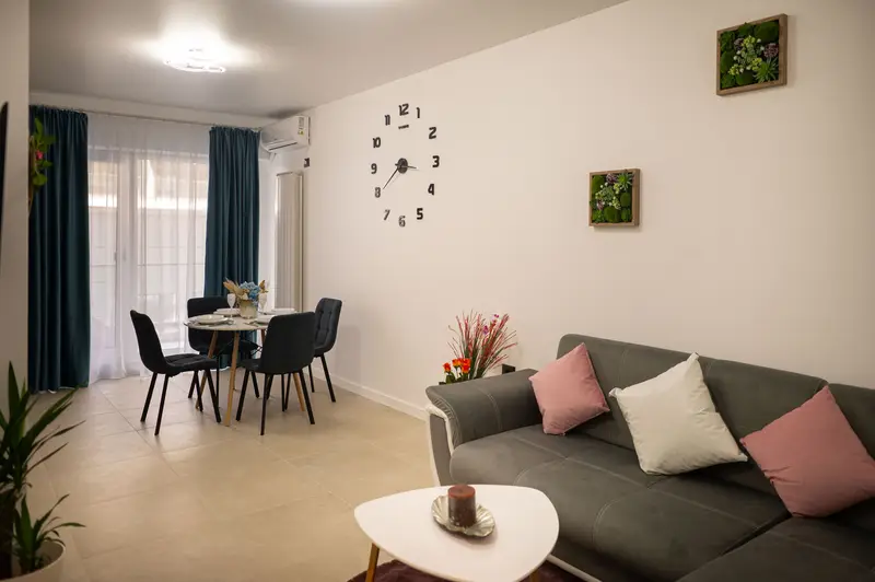 Josephine Apartment in Odyssey Spa & Pool-parking – 23