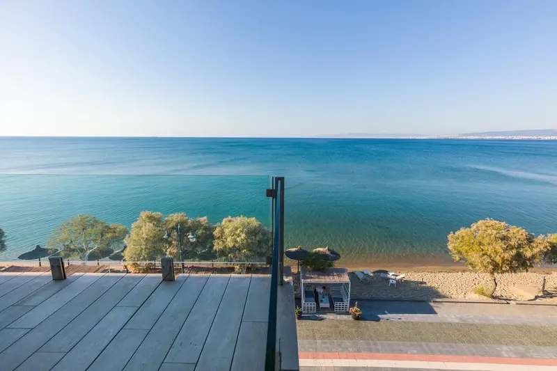 Aqua Vista Θεσσαλονίκη - Παραθαλάσσιο Διαμέρισμα με Θέα 180° στη Θάλασσα στην Περαία – 9
