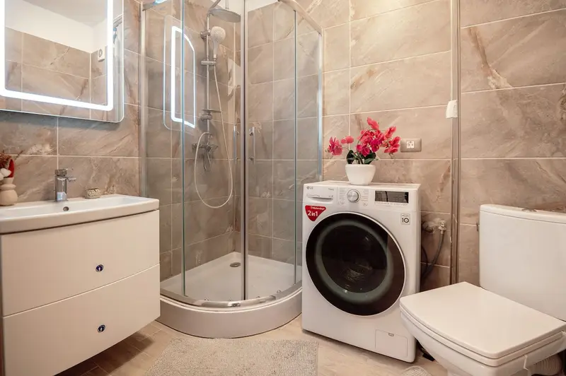 Waves Studio In Alezzi Pools and Spa – 13