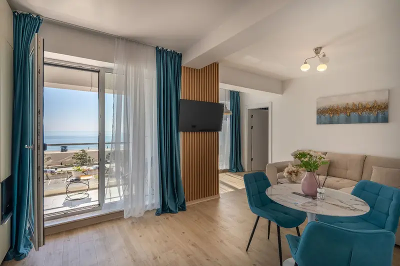 Amazing Sea View Apartment in Infinity pools n spa – 17