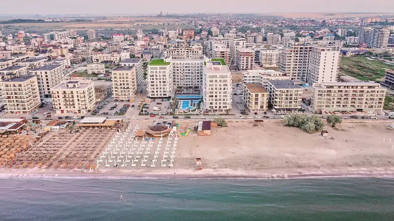 Amazing Sea View Apartment in Infinity pools n spa – 42