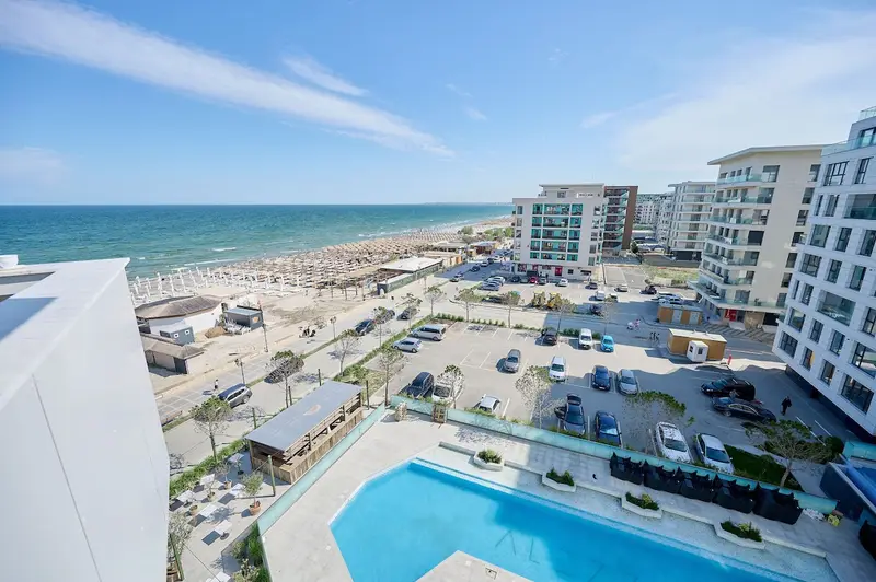 Sea Breeze Apartment in Infinity Beach Resort - parking – 15
