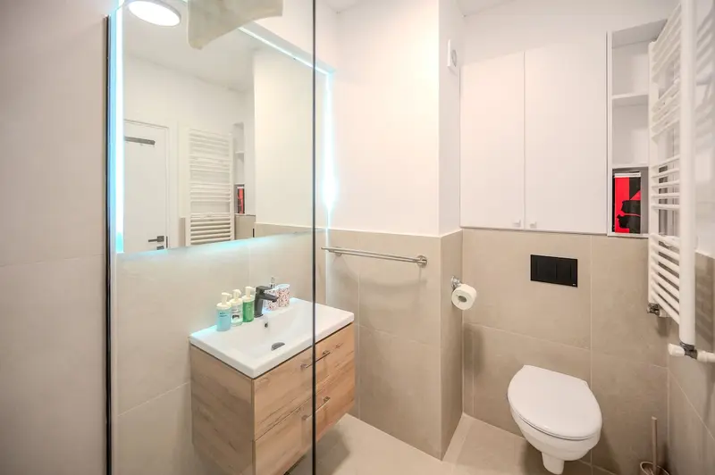 Salis Retreat in Odyssey Spa and pools – 14