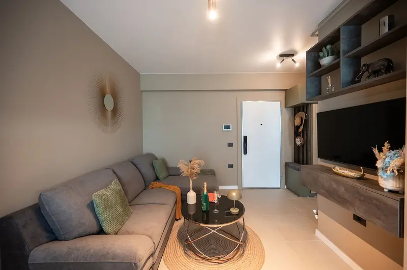 Topaz Apartment 103 in Odyssey Spa&Pool-parking – 8
