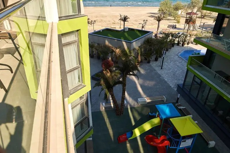 Blue Apartment in Spa n Pool Beach resort – 12