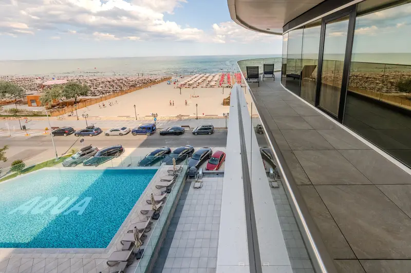 AC-418-Phantom Collection (144 SQM 2BD Panoramic Front Sea View) – 5