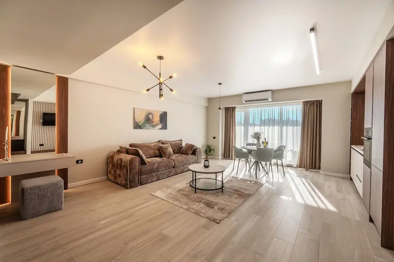 AC-134-Silver Shadow Collection (89 SQM 1BD City View) – 2