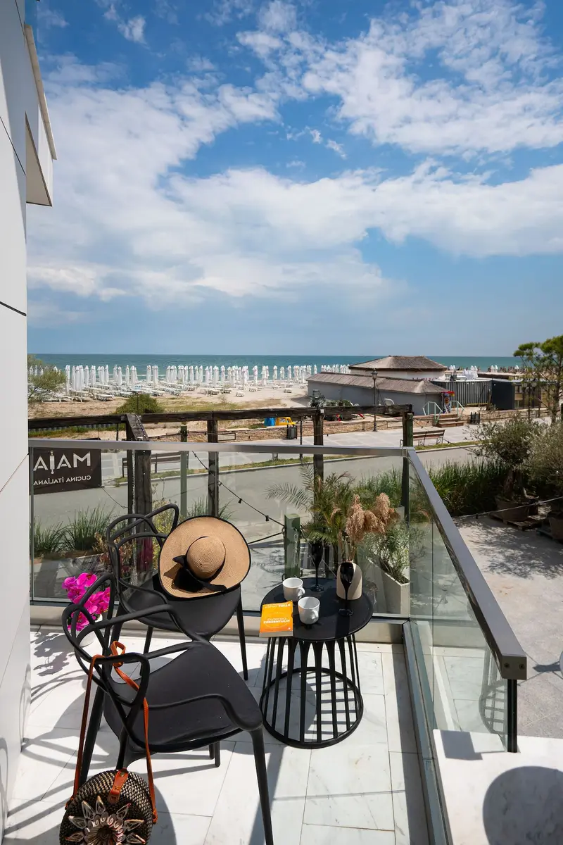 Sea Breeze Chill Out Infinity Spa & Pool-parking – 54