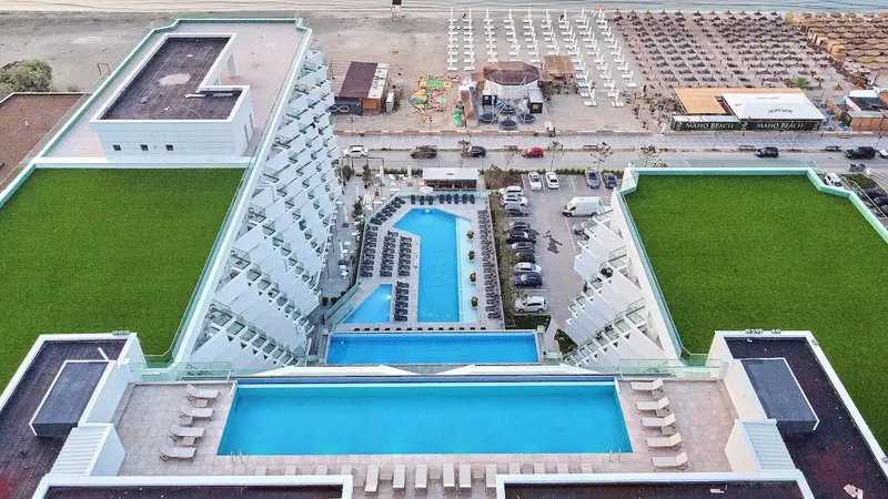 Amazing Sea View Apartment in Infinity pools n spa – 41