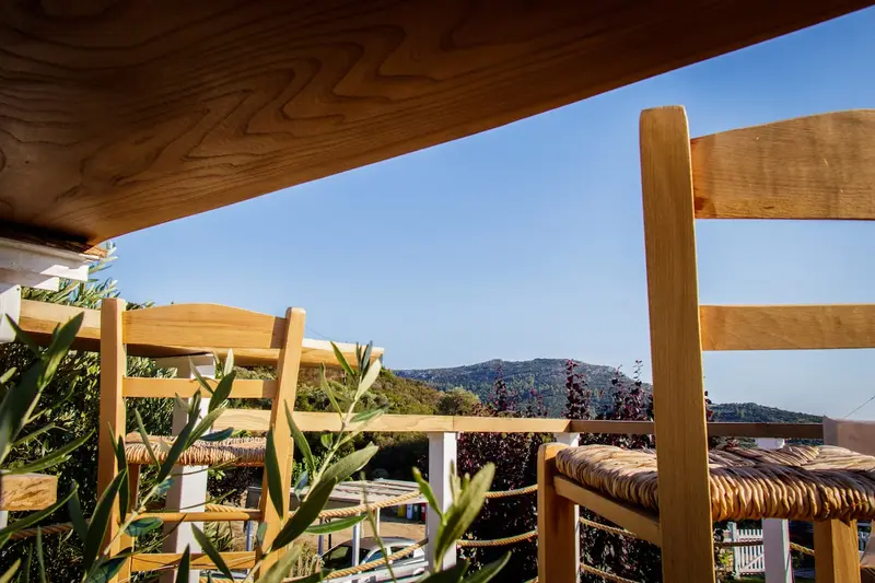 Aqua Vista Σιθωνία - Αναπαλαιωμένο Οικογενειακό Σπίτι με Κήπο πάνω από την Τορώνη – 2