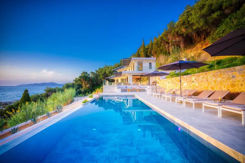 Aqua Vista Κέρκυρα - Παραθαλάσσια Βίλα με Πισίνα Infinity στον Παραμώνα, Paramonas