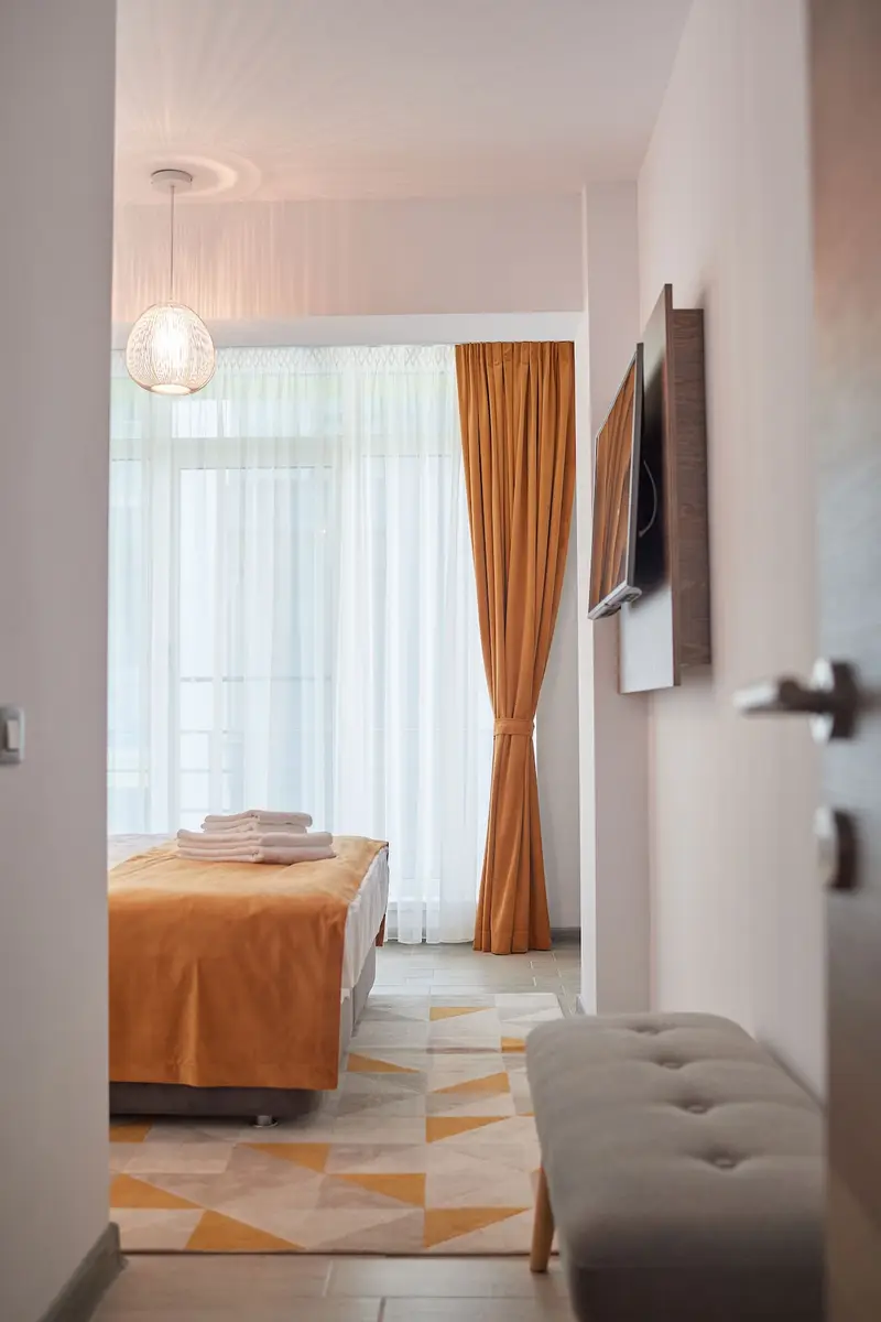 Sea la Vie 2BR Apt Spa n Pool Beach resort – 10