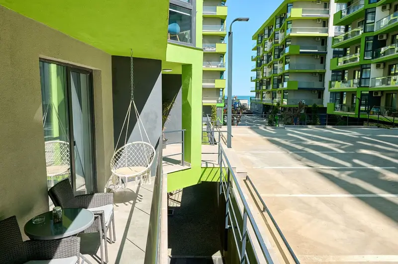 Sunset by the Sea Apartment - SPA Pools Resort, Alezzi Beach Resort