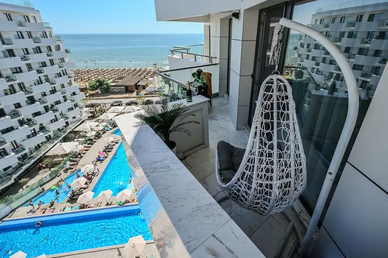 Raw Seaview Apartment in Infinity Pool&Spa-parking, Infinity Resort & SPA