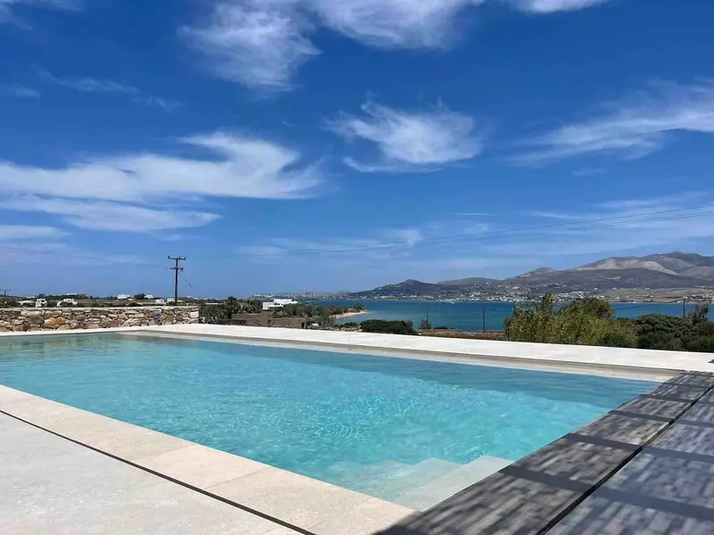 Aqua Vista Αντίπαρος - Βίλα με Ιδιωτική Πισίνα κοντά στην Παραλία Παναγιά, Panagia