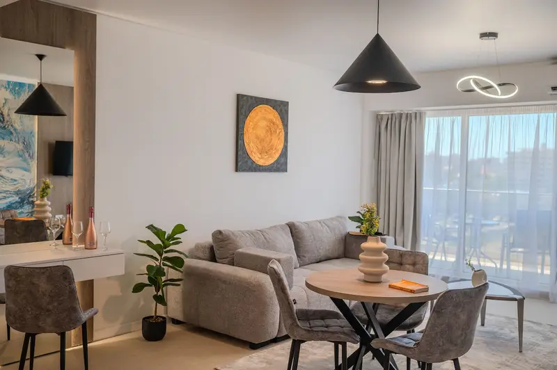 AC-435-Silver Spirit Collection (104 SQM 1BD+ City View), Aqua Cullinan Resort & SPA
