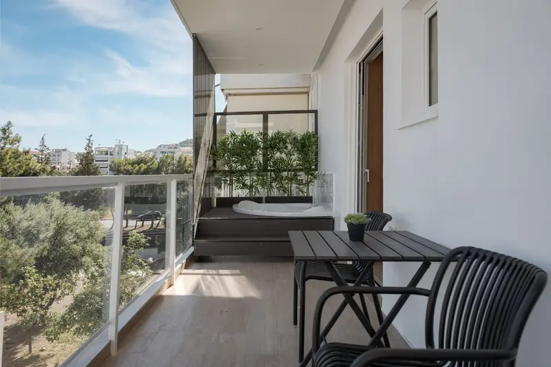 Aqua Vista Βουλιαγμένη Σουίτα δίπλα στη Θάλασσα με Τζακούζι – 6