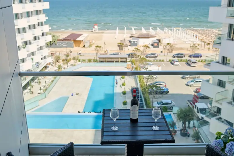 Magic Studio in Infinity Beach Resort Pool & Parking – 24