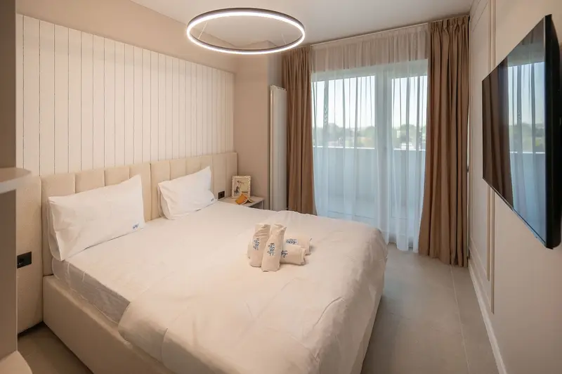 Mazi apartment in Odyssey Spa pool resort-parking – 4