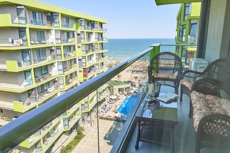 Berlin luxury apartment Spa n Pool Beach resort – 25