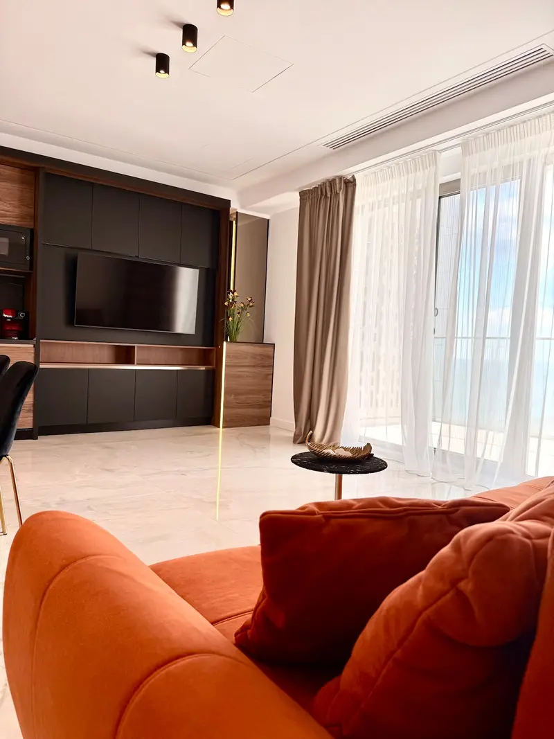 Aqua Vista Opera - Υπερπολυτελές με Θέα Θάλασσα & Λίμνη, Mamaia-Sat