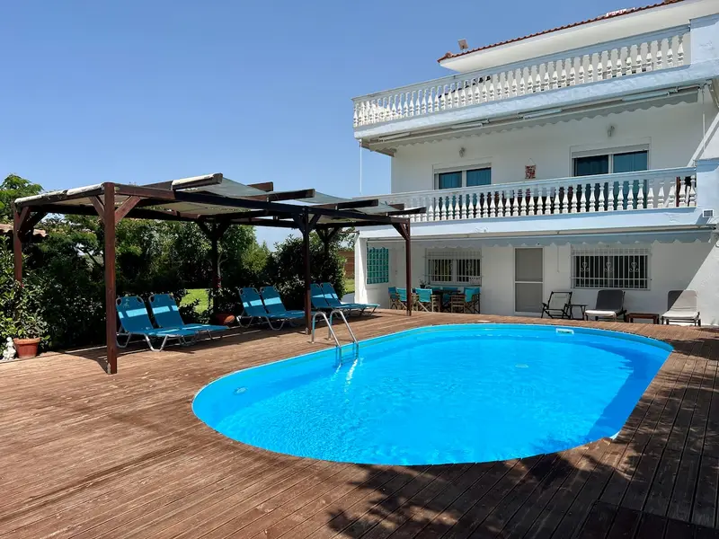 Aqua Vista Χαλκιδική - Βίλα με Έξι Υπνοδωμάτια και Ιδιωτική Πισίνα κοντά στη Νέα Ηράκλεια, Nea Irakleia