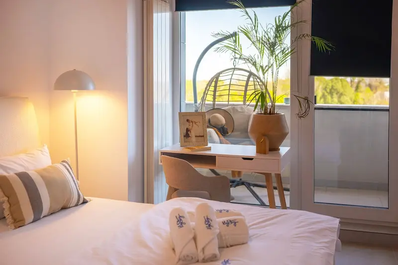 Chestnut apartment in Odyssey pools spa n parking – 35
