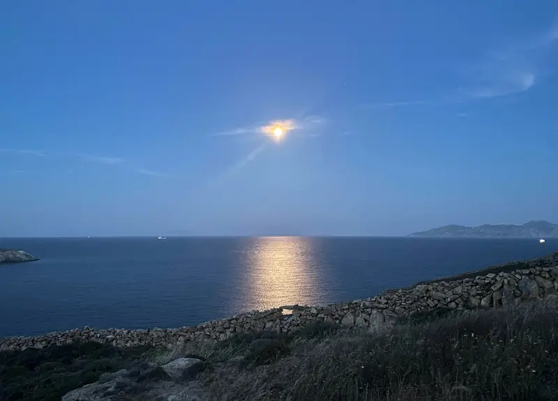 Aqua Vista Σέριφος - Πέτρινη Βίλα με Πισίνα με Αλμυρό Νερό κοντά στο Λιβάδι – 6