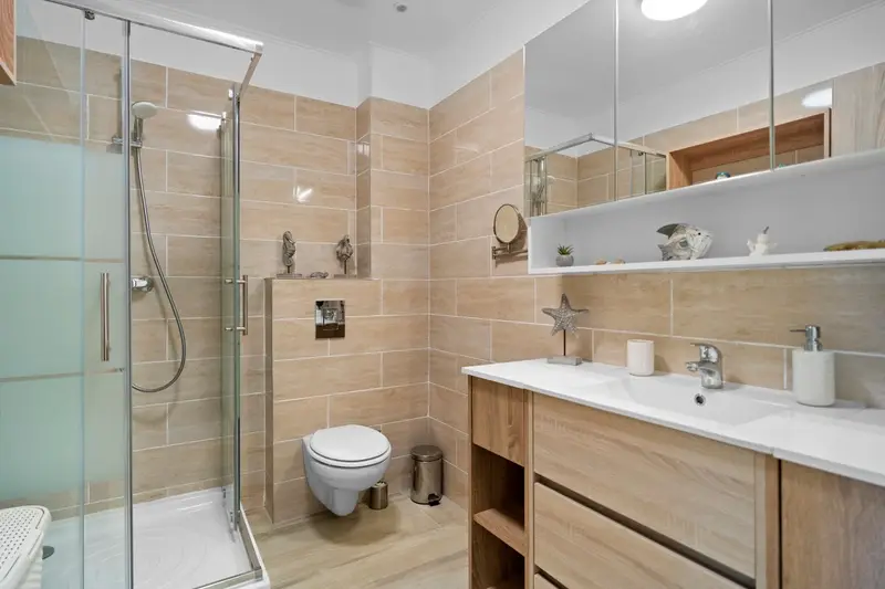 Aqua Vista Marina Surf Sands Mamaia – 8